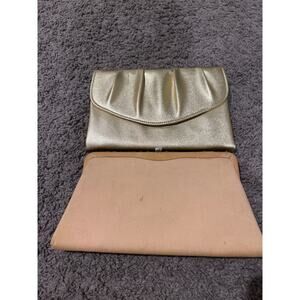 2 cintage clutch purses
